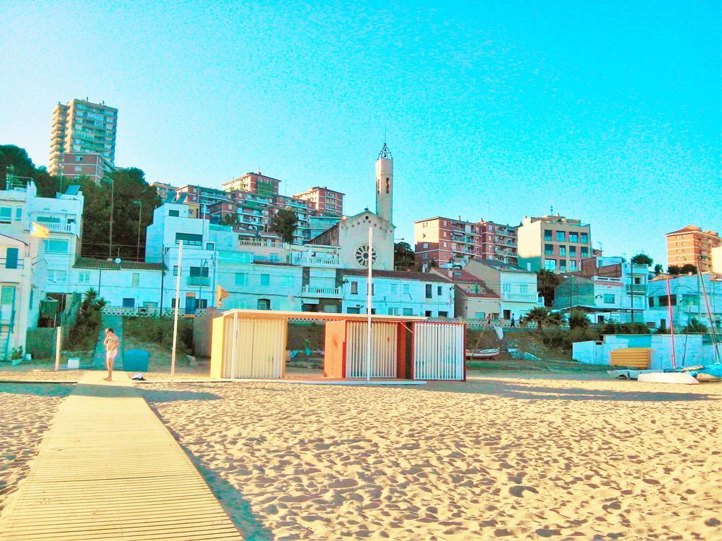 Bianca Seaview & Montgat
